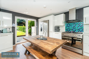 Kitchen- click for photo gallery